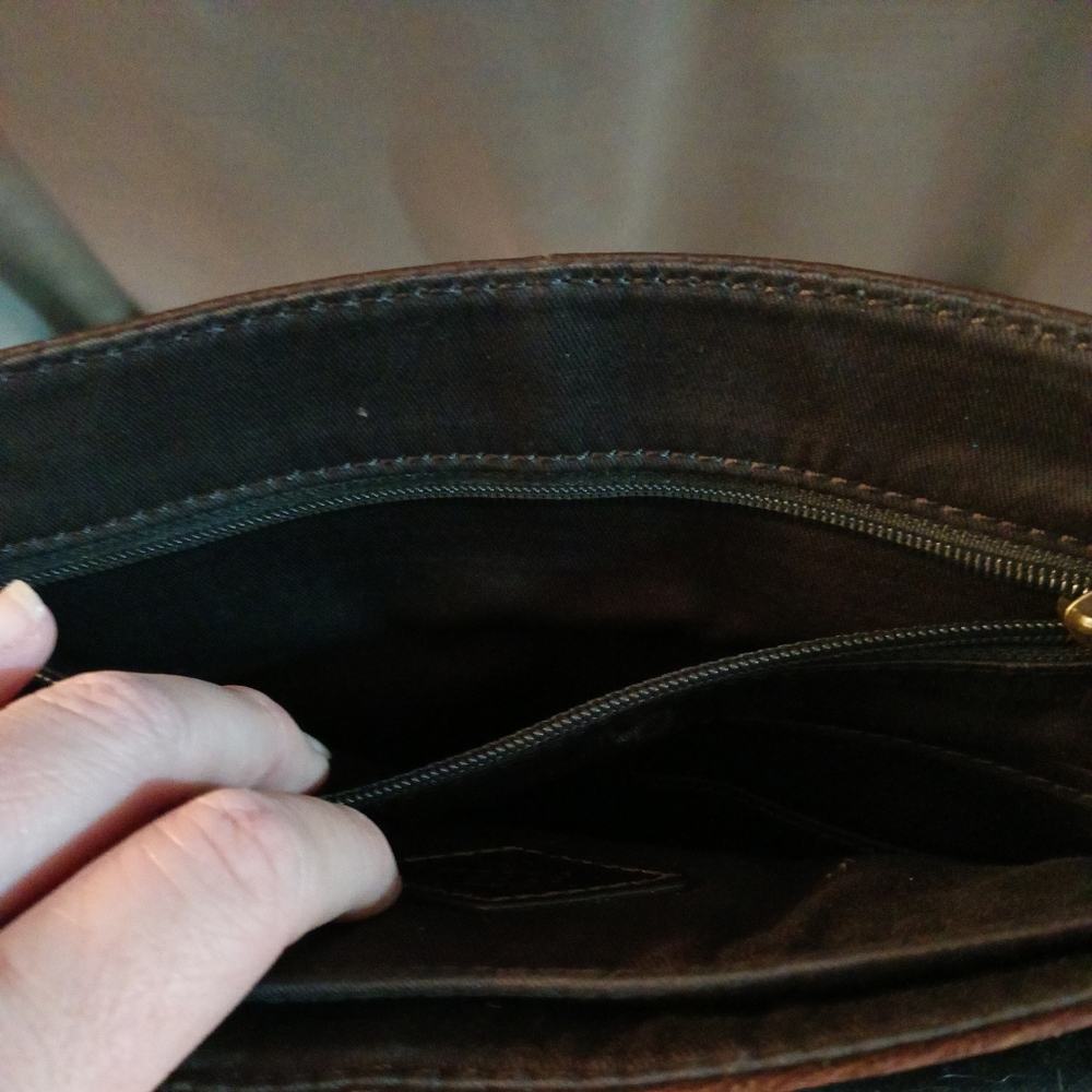 Fossil vintage Leather Crossbody Purse Medium - Picture 12 of 14